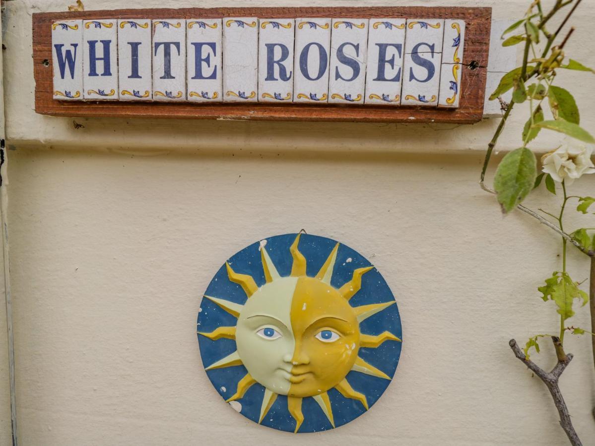 Вилла White Roses Ross-on-Wye Экстерьер фото